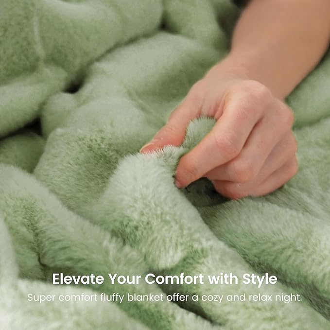 Cozy Bliss Fluffy Faux Fur Throw Blanket for Couch,Lightweight Cozy Soft Green Throw Blankets for Sofa Bed Living Room,60x80 Inches