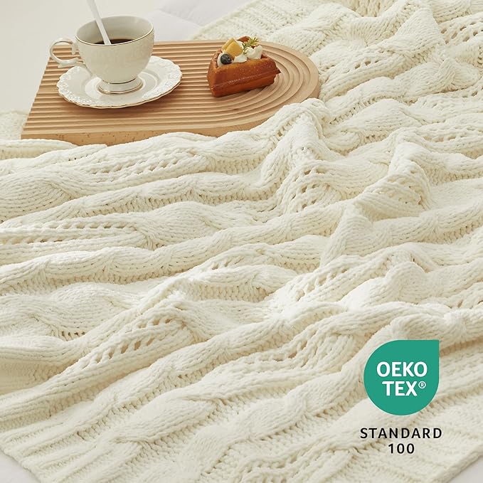 Amélie Home Chunky Knit Chenille Throw Blanket, Breathable Cable Knitted Blanket for Couch, Farmhouse Decorative Throw for Sofa Chair Bed, 50"x60", Ivory