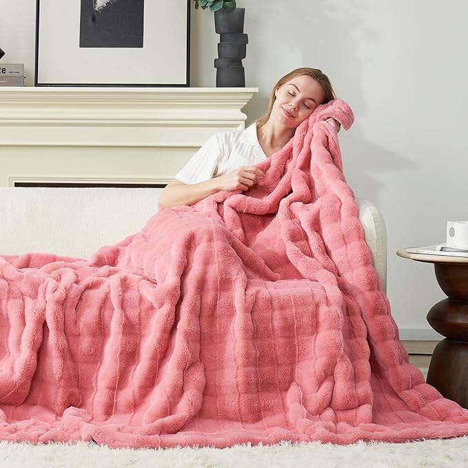 Cozy Bliss Fluffy Pink Faux Fur Throw Blanket for Couch,Lightweight Cozy Soft Throw Blankets for Sofa Bed Living Room,50x60 Inches