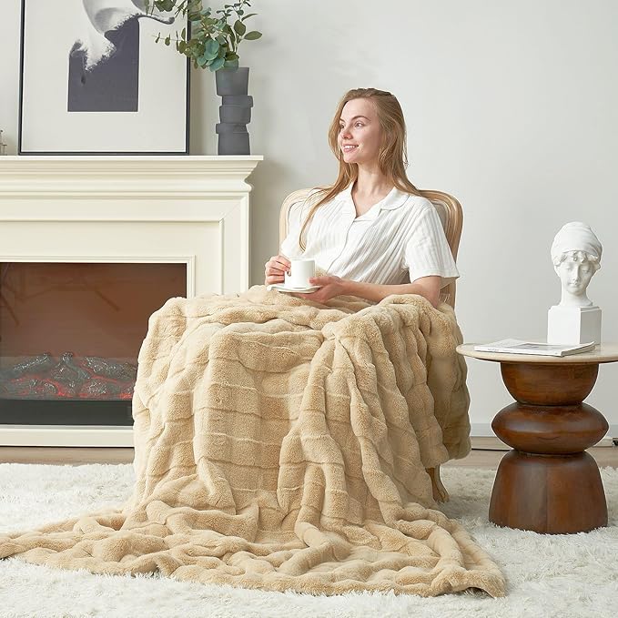 Cozy Bliss Fluffy Faux Fur Throw Blanket for Couch,Lightweight Cozy Soft Beige Throw Blankets for Sofa Bed Living Room,50x60 Inches