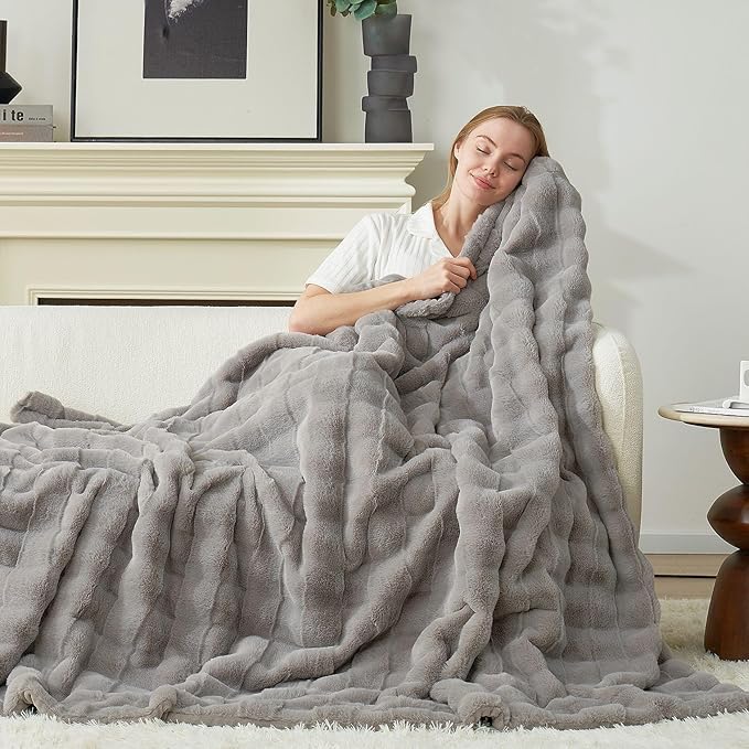 Cozy Bliss Fluffy Faux Fur Throw Blanket for Couch,Lightweight Cozy Soft Grey Throw Blankets for Sofa Bed Living Room,50x60 Inches