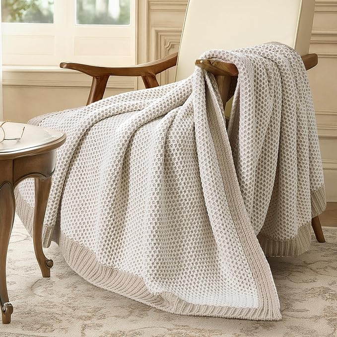 Amélie Home Chenille Honeycomb Knit Throw Blanket for Couch Twin, Reversible Soft Cozy Knit Blanket Lightweight Warm Decorative Throw for Sofa, Bed, Living Room, 50"x60", Khaki & White