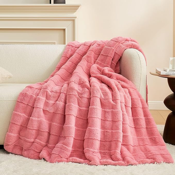 Cozy Bliss Fluffy Pink Faux Fur Throw Blanket for Couch,Lightweight Cozy Soft Throw Blankets for Sofa Bed Living Room,50x60 Inches