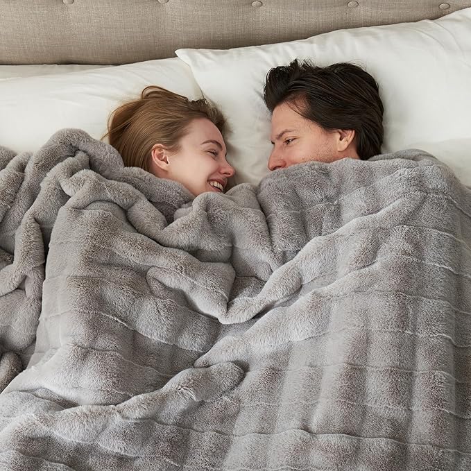 Cozy Bliss Fluffy King Size Throw Blankets for Bed,Lightweight Cozy Soft Grey Faux Fur Throw Blankets for Sofa Bedroom Living Room,108x90 Inches